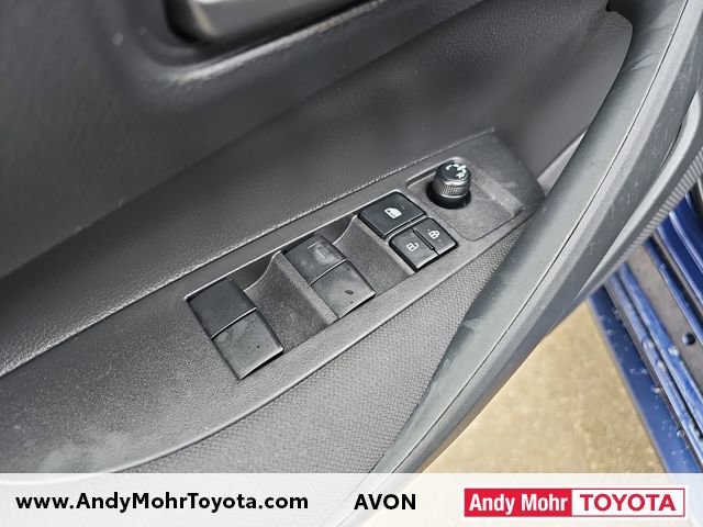 Used 2025 Toyota Corolla LE w/ LE Premium Package image 12