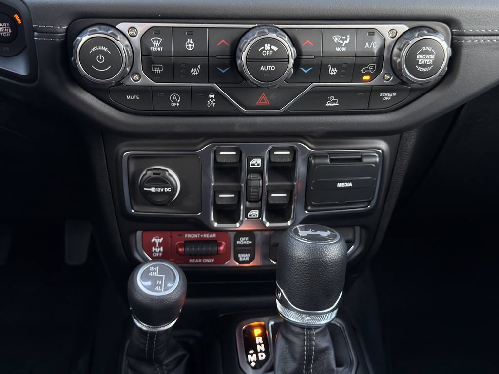 New 2026 Jeep Wrangler Unlimited Rubicon AWD/4WD image 15