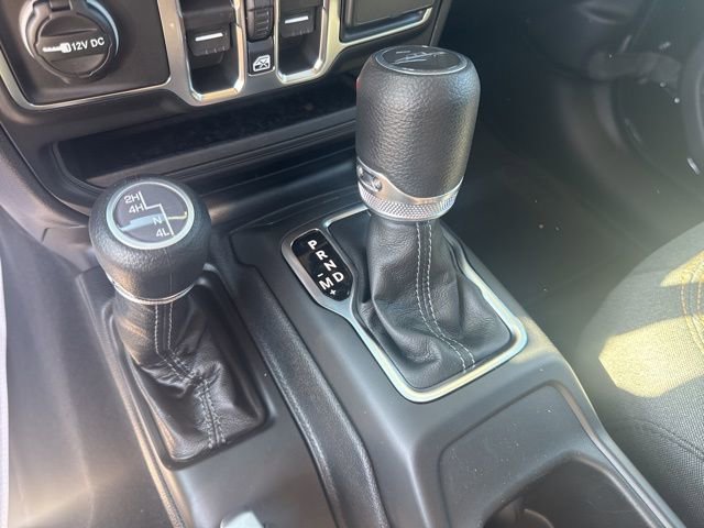 New 2026 Jeep Gladiator Sport AWD/4WD image 15