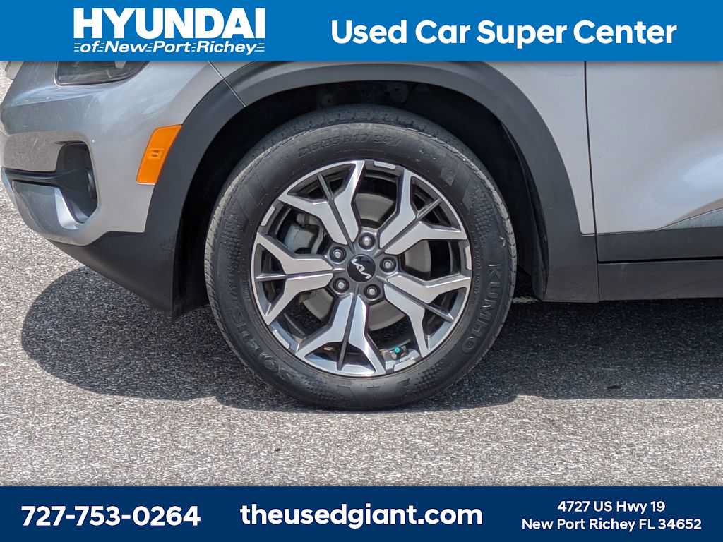 Used 2023 Kia Seltos EX AWD/4WD image 10
