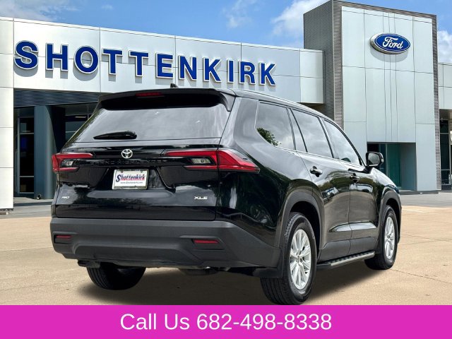 Used 2025 Toyota Grand Highlander AWD image 8