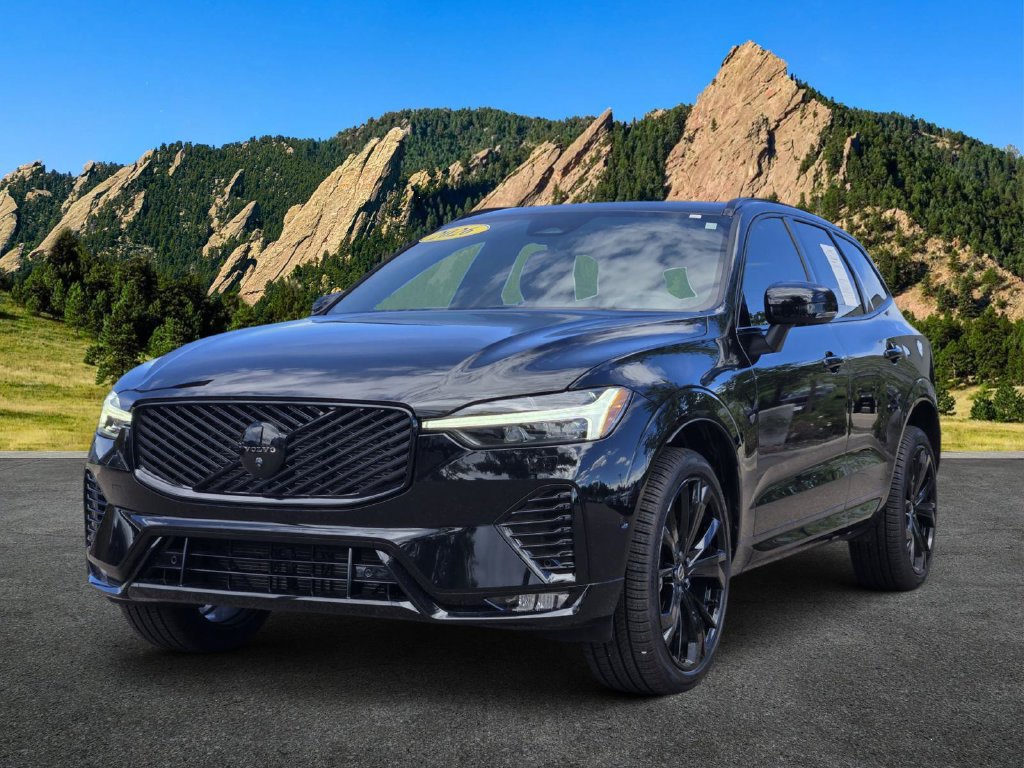 Used 2026 Volvo XC60 B5 Ultra w/ Protection Package Premier