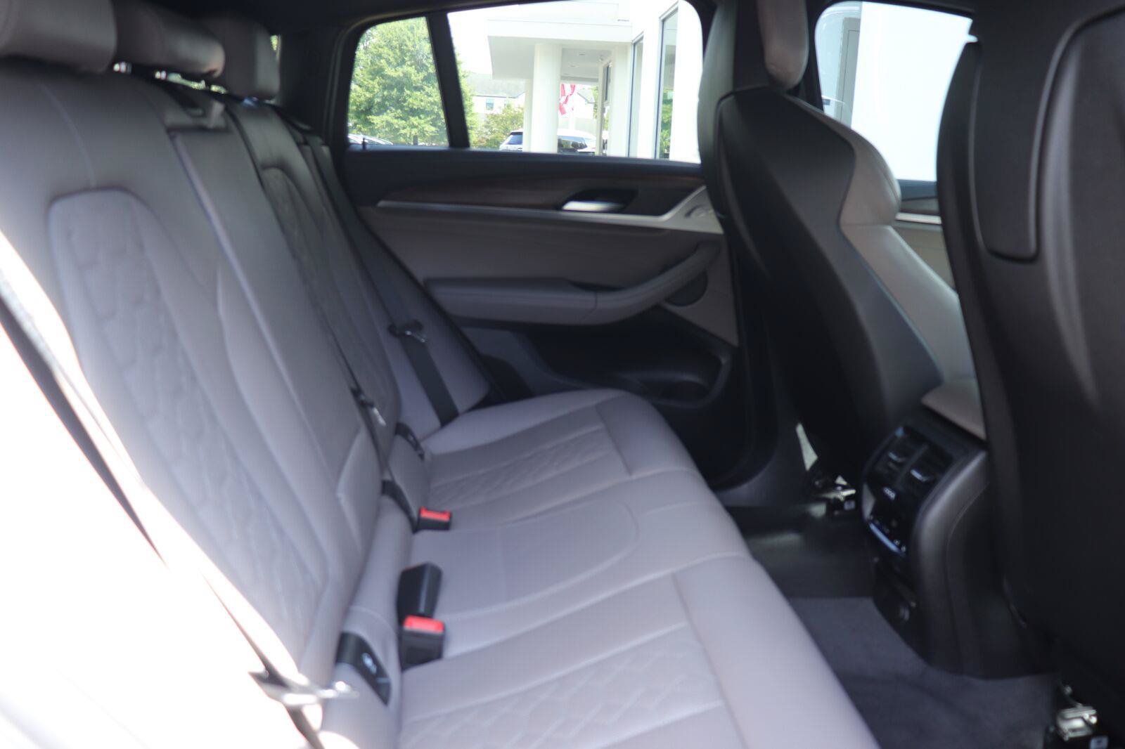 Used 2020 BMW X4 M w/ Executive Package AWD/4WD image 23