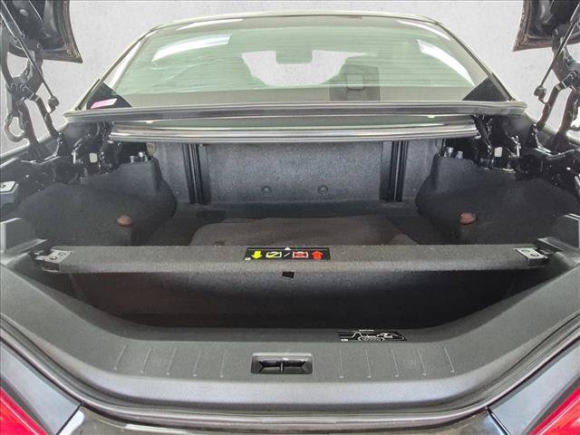 Used 2015 INFINITI Q60 Convertible w/ Premium Package RWD image 9