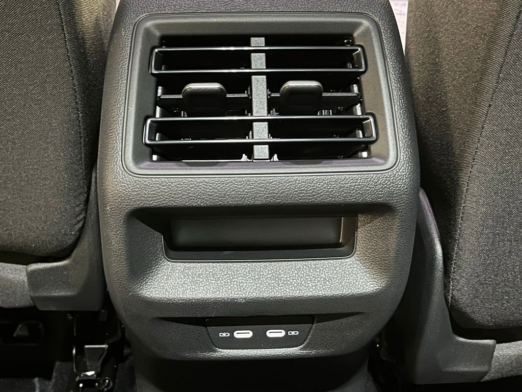 New 2026 Volkswagen Tiguan S AWD/4WD image 24
