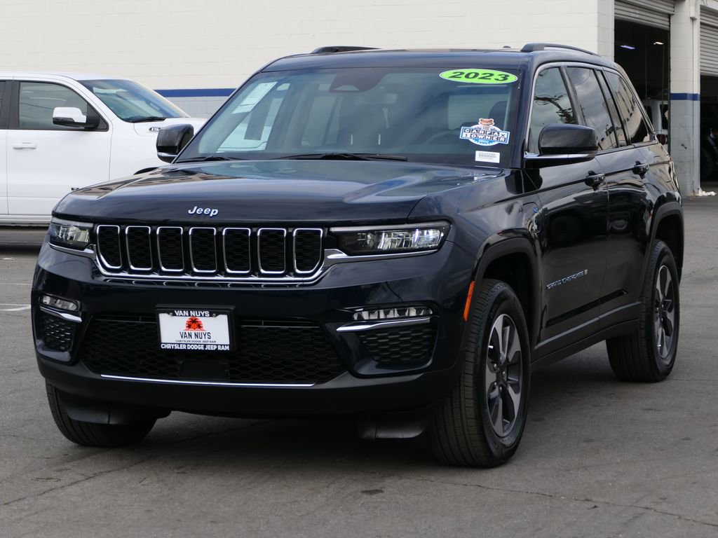 Used 2023 Jeep Grand Cherokee 4WD 4xe image 7