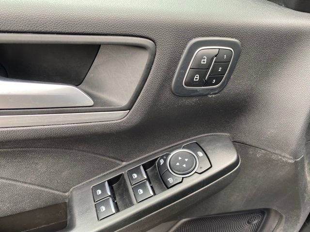 Used 2023 Ford Escape Platinum AWD/4WD image 17