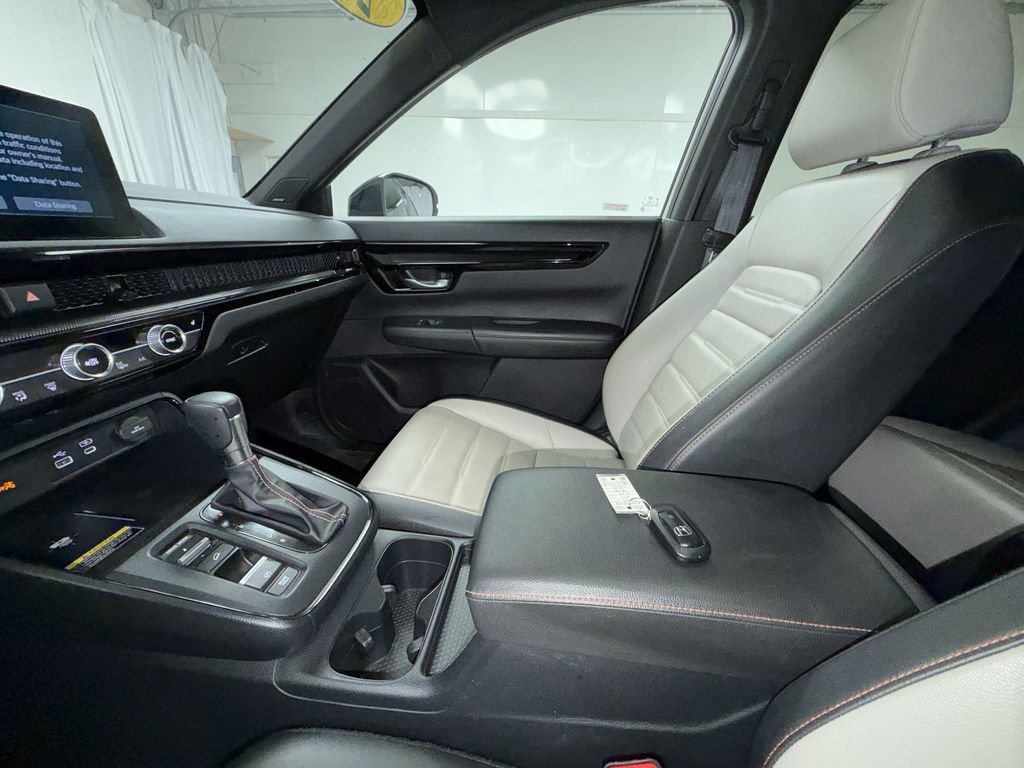 Used 2024 Honda CR-V Sport Touring image 21