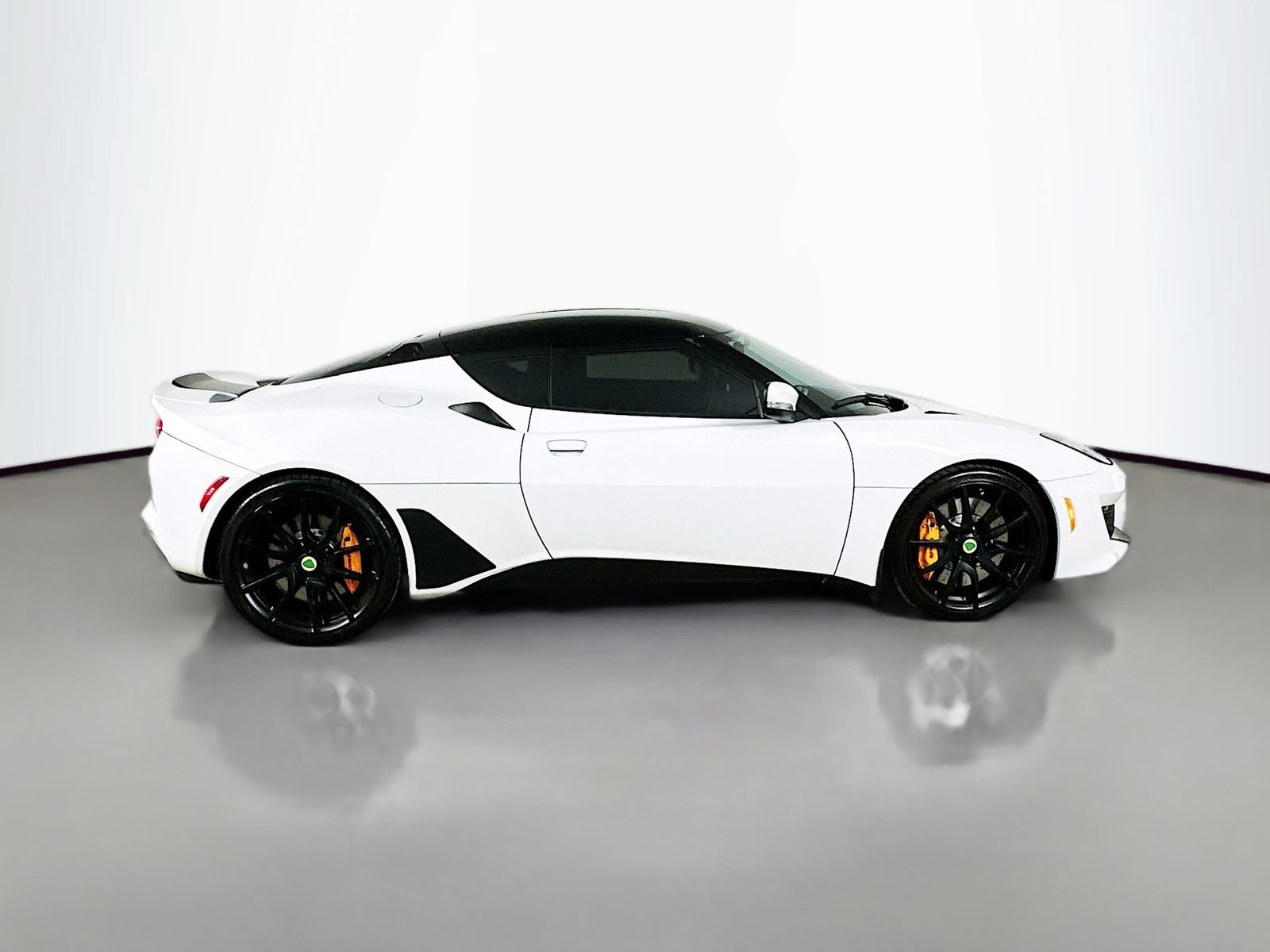 Used 2018 Lotus Evora 400 RWD image 4