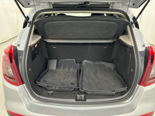 Used 2020 Buick Encore Preferred AWD/4WD image 11