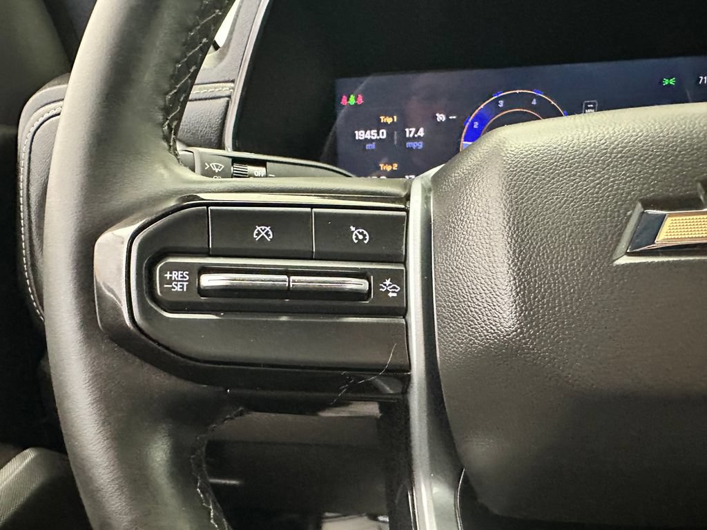 Used 2024 Chevrolet Colorado LT w/ LT Convenience Package AWD/4WD image 11
