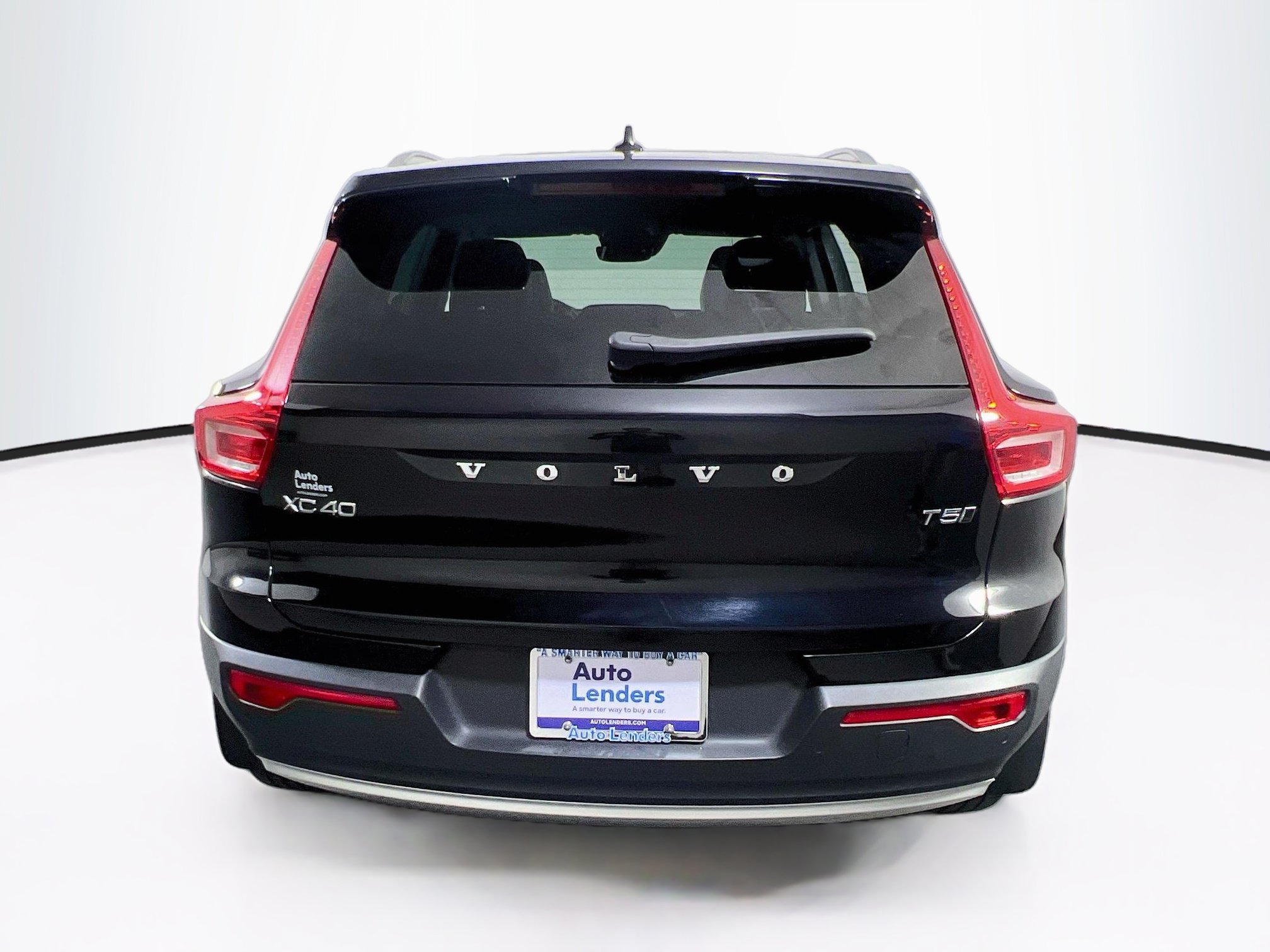 Used 2020 Volvo XC40 T5 Momentum AWD/4WD image 6