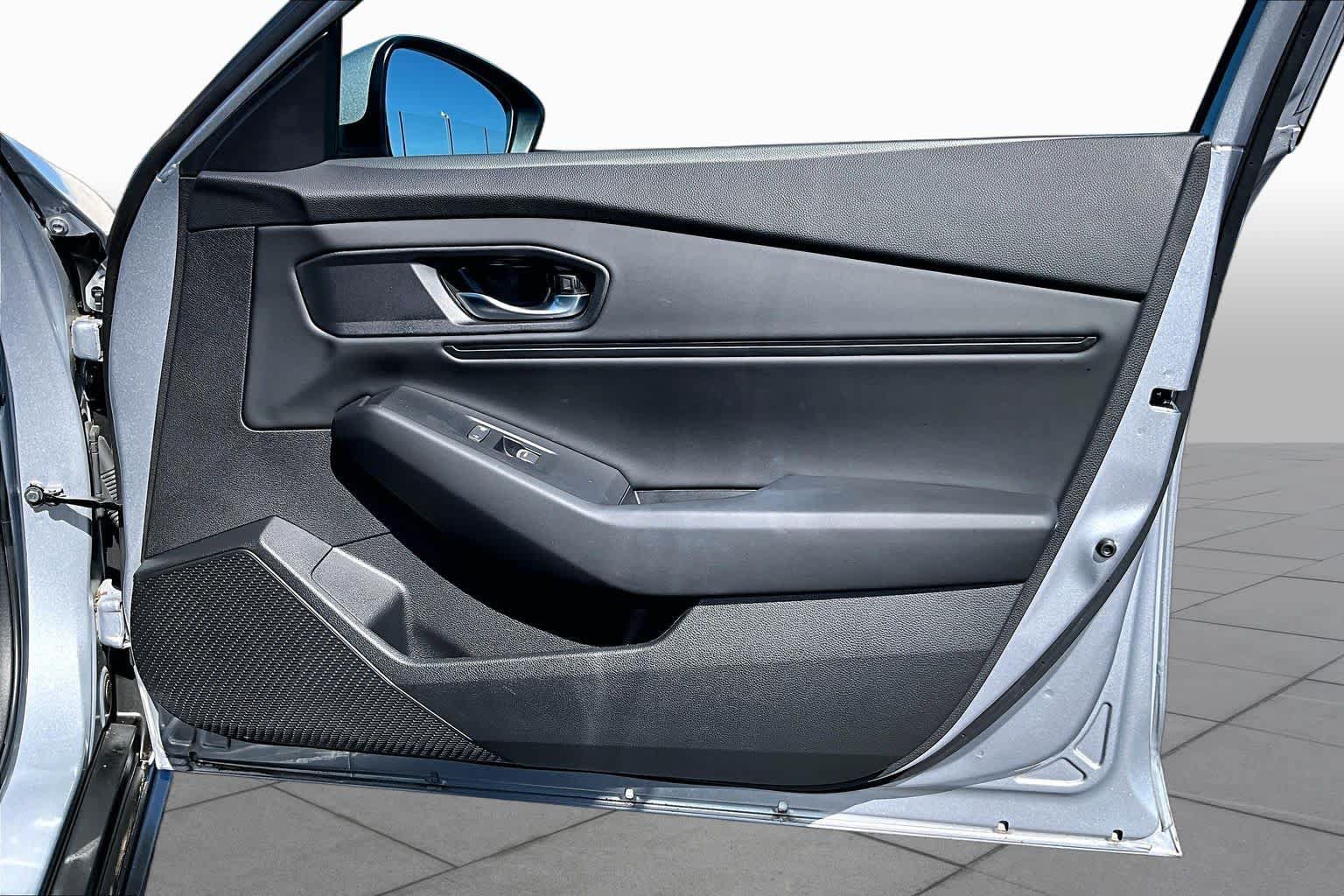 Used 2023 Honda Accord EX image 26