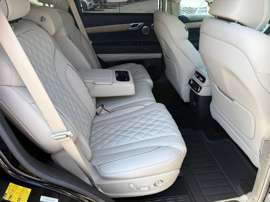 Used 2024 Genesis GV80 3.5T w/ Prestige Package AWD/4WD image 17