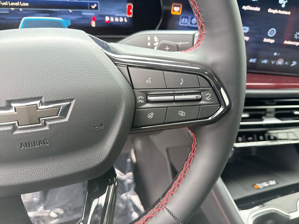 New 2026 Chevrolet Traverse RS image 18