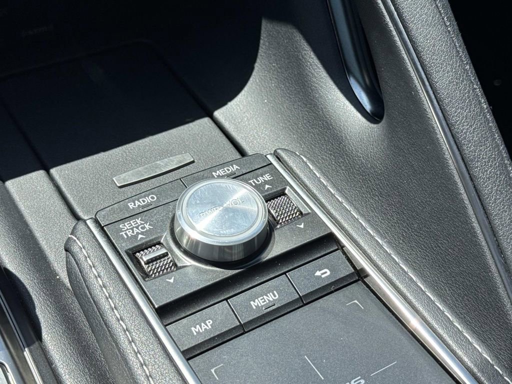 Used 2018 Lexus LC 500 Coupe w/ Touring Package RWD image 22