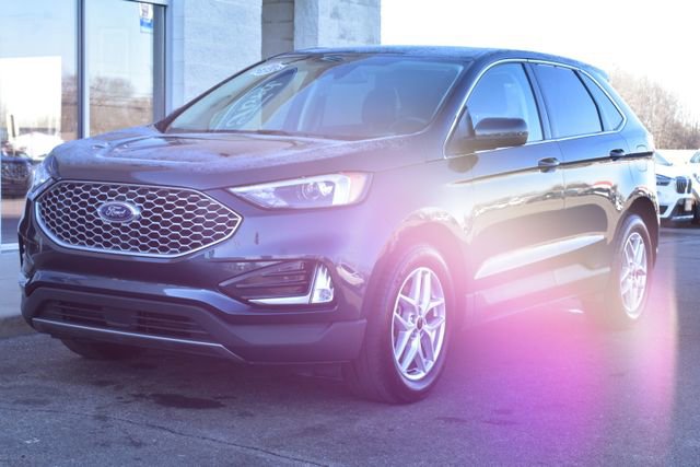 Used 2023 Ford Edge SEL w/ Convenience Package image 12