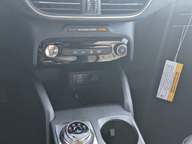 New 2025 Ford Escape SE w/ PHEV Premium Package FWD image 8