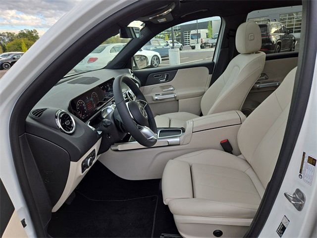 New 2026 Mercedes-Benz GLB 250 4MATIC image 25