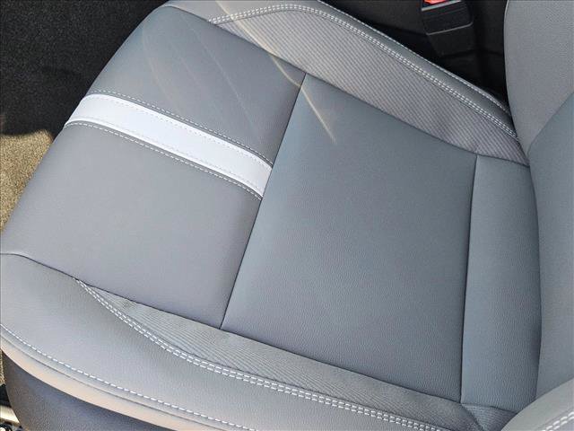 New 2026 Toyota Camry SE w/ Multimedia Upgrade Package FWD image 4