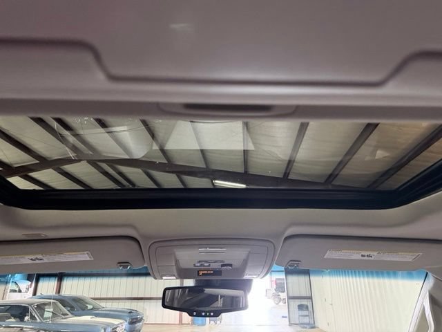 Used 2019 GMC Yukon Denali w/ Open Road Package AWD/4WD image 40