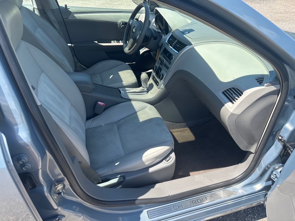 Used 2009 Chevrolet Malibu LT w/ Premium Audio Package FWD image 25