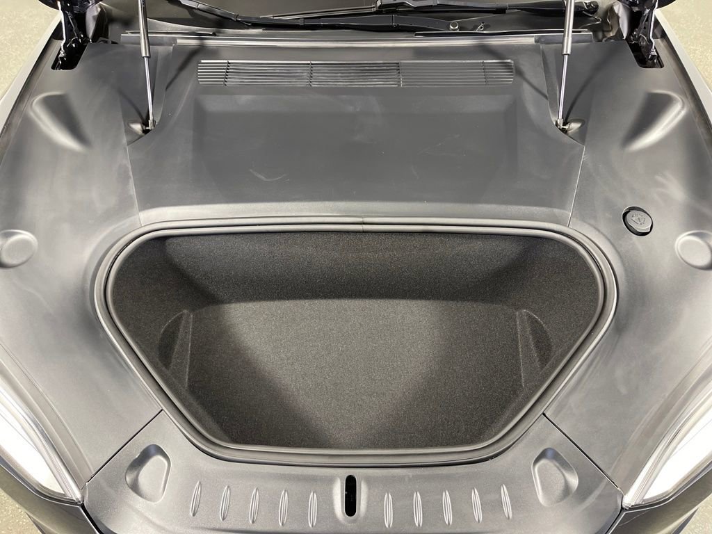 Used 2022 Tesla Model S image 10