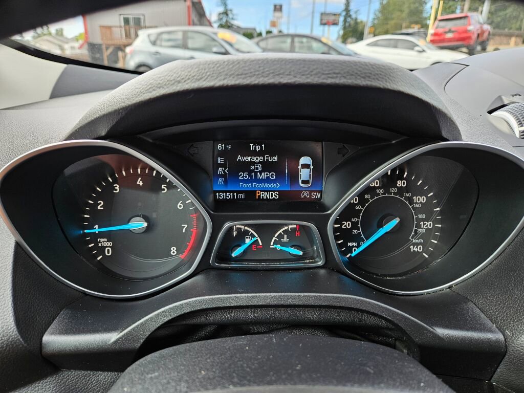 Used 2017 Ford Escape Titanium image 21