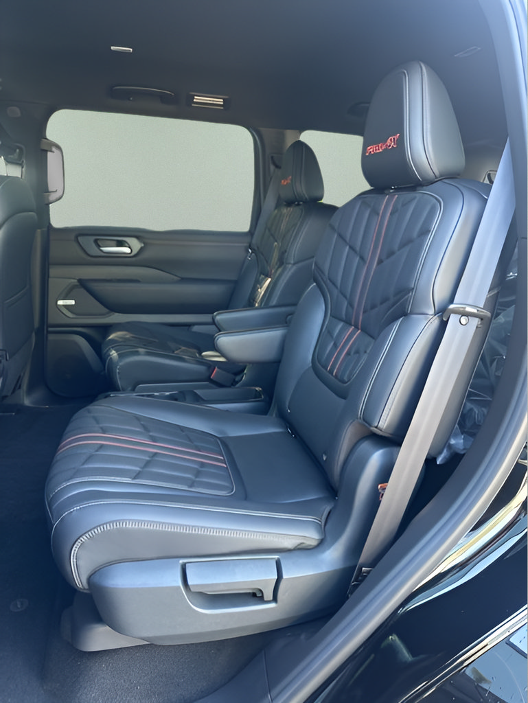 New 2026 Nissan Armada PRO-4X w/ Captain's Chari Seat Package AWD/4WD image 20
