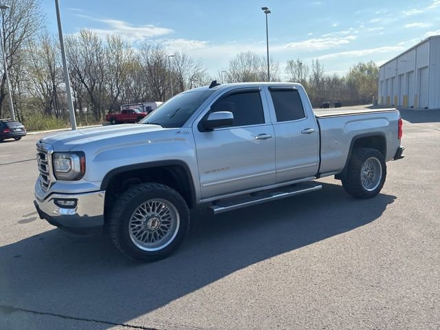 Used 2017 GMC Sierra 1500 SLE w/ SLE Value Package image 2