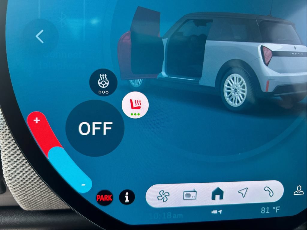 Used 2025 MINI Cooper 2-Door Hardtop FWD image 46