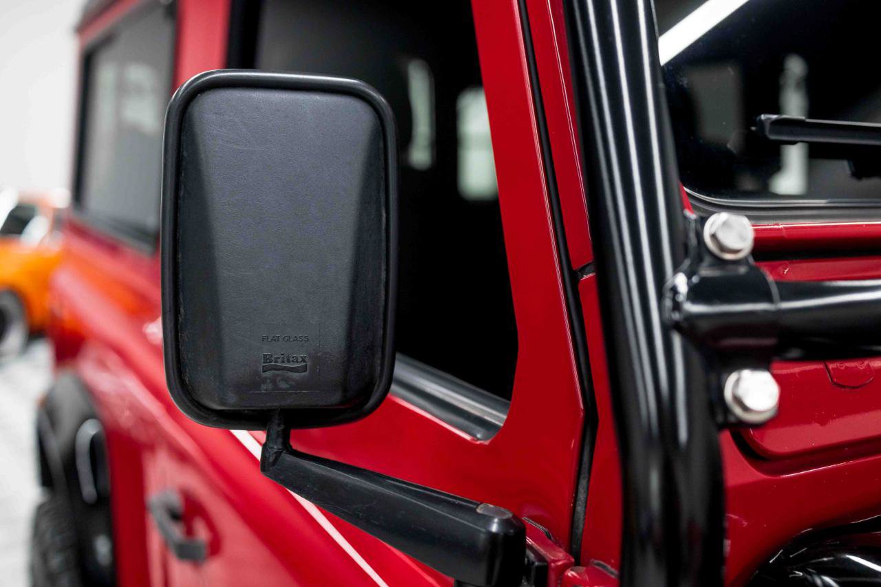 Used 1997 Land Rover Defender 90 AWD/4WD image 24