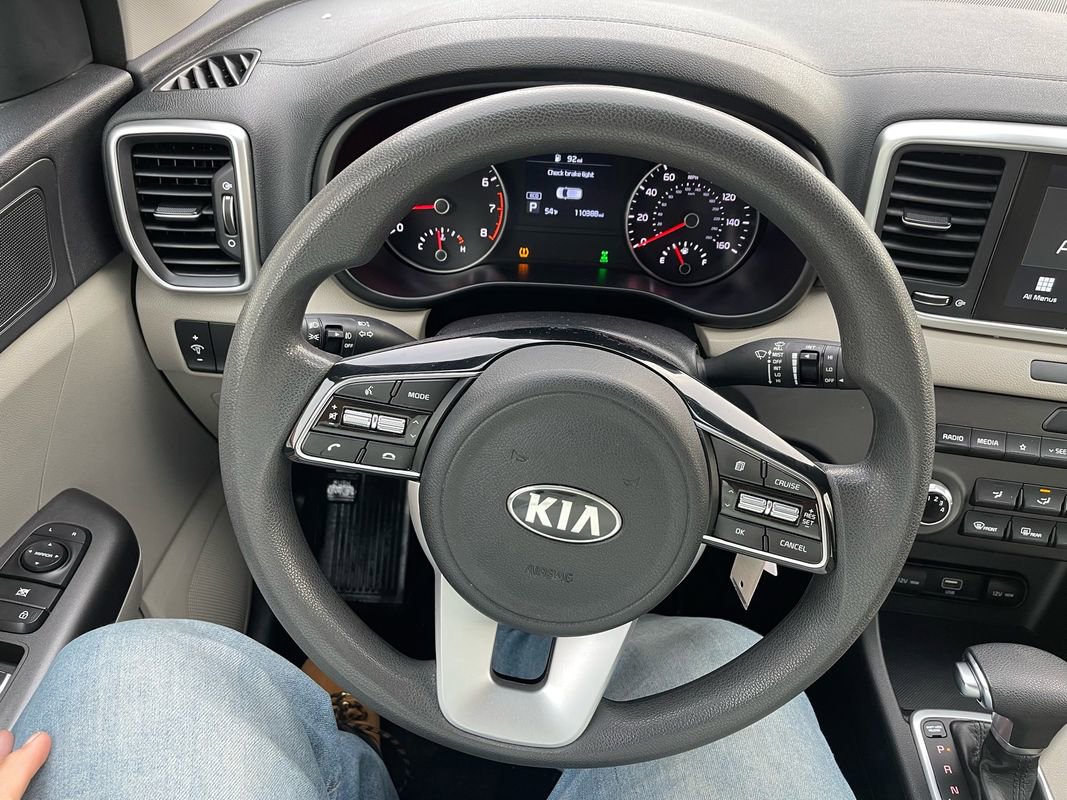 Used 2022 Kia Sportage LX image 16