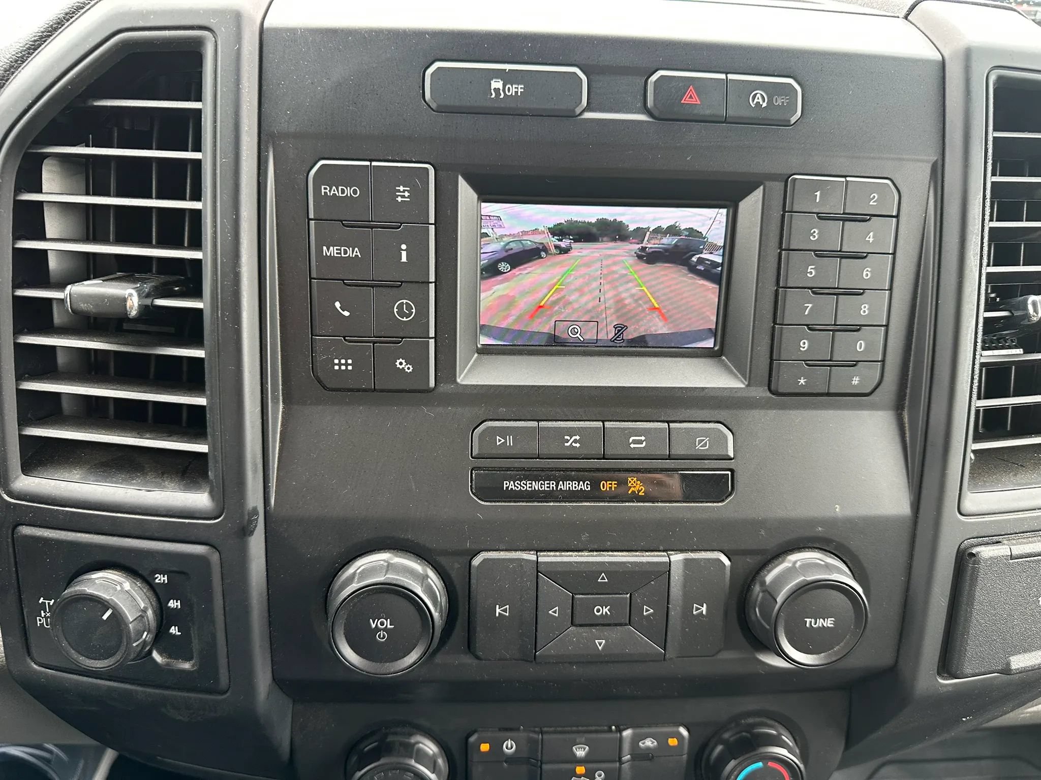 Used 2018 Ford F150 XL w/ XL Power Equipment Group AWD/4WD image 19