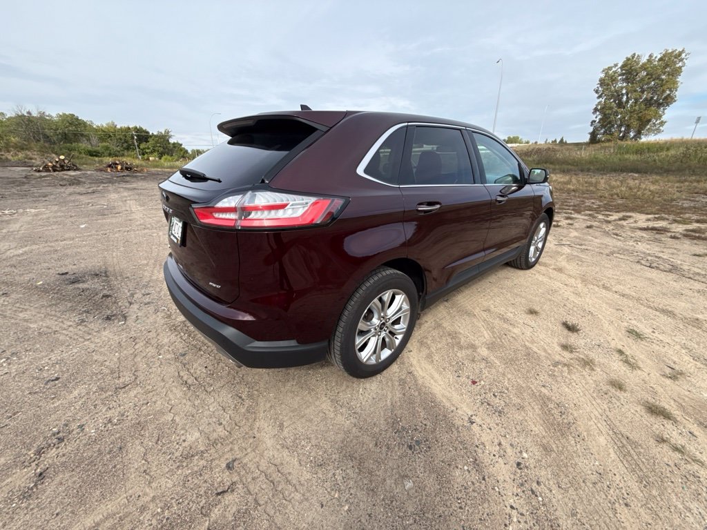 Used 2024 Ford Edge Titanium AWD/4WD image 9