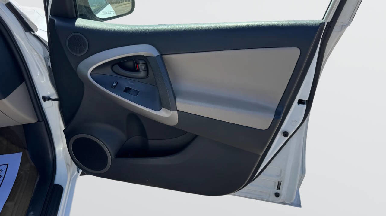 Used 2007 Toyota RAV4 2WD V6 image 16