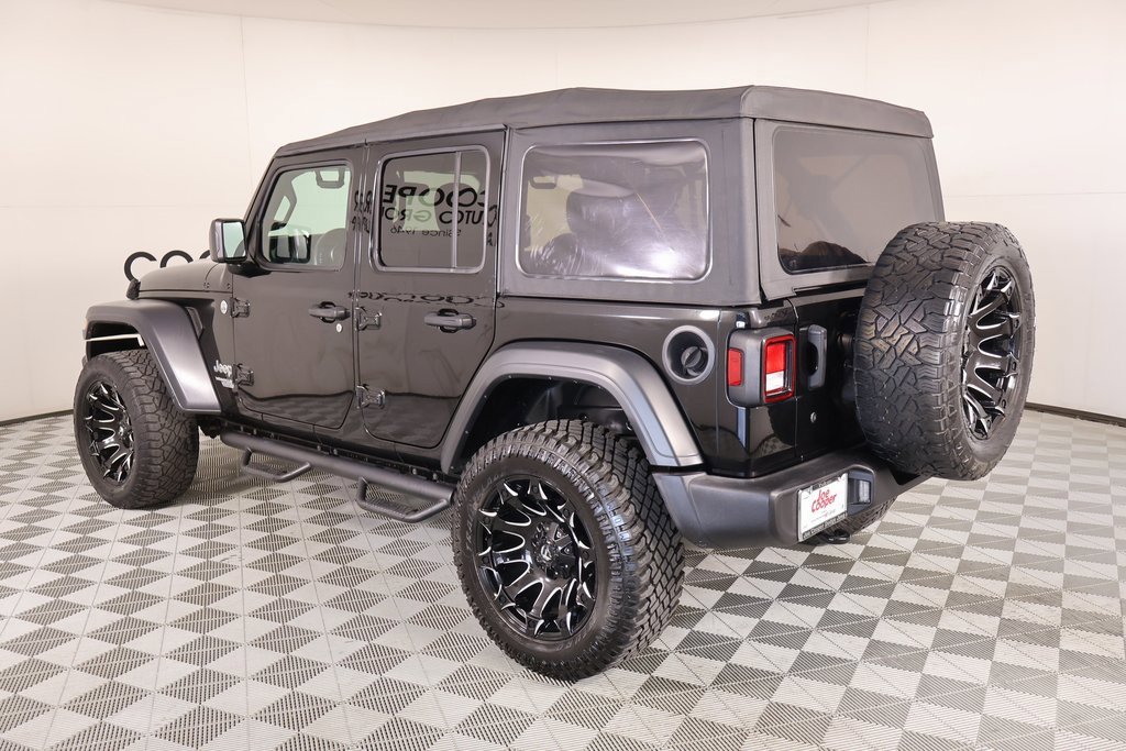 Used 2018 Jeep Wrangler Unlimited Sport image 21