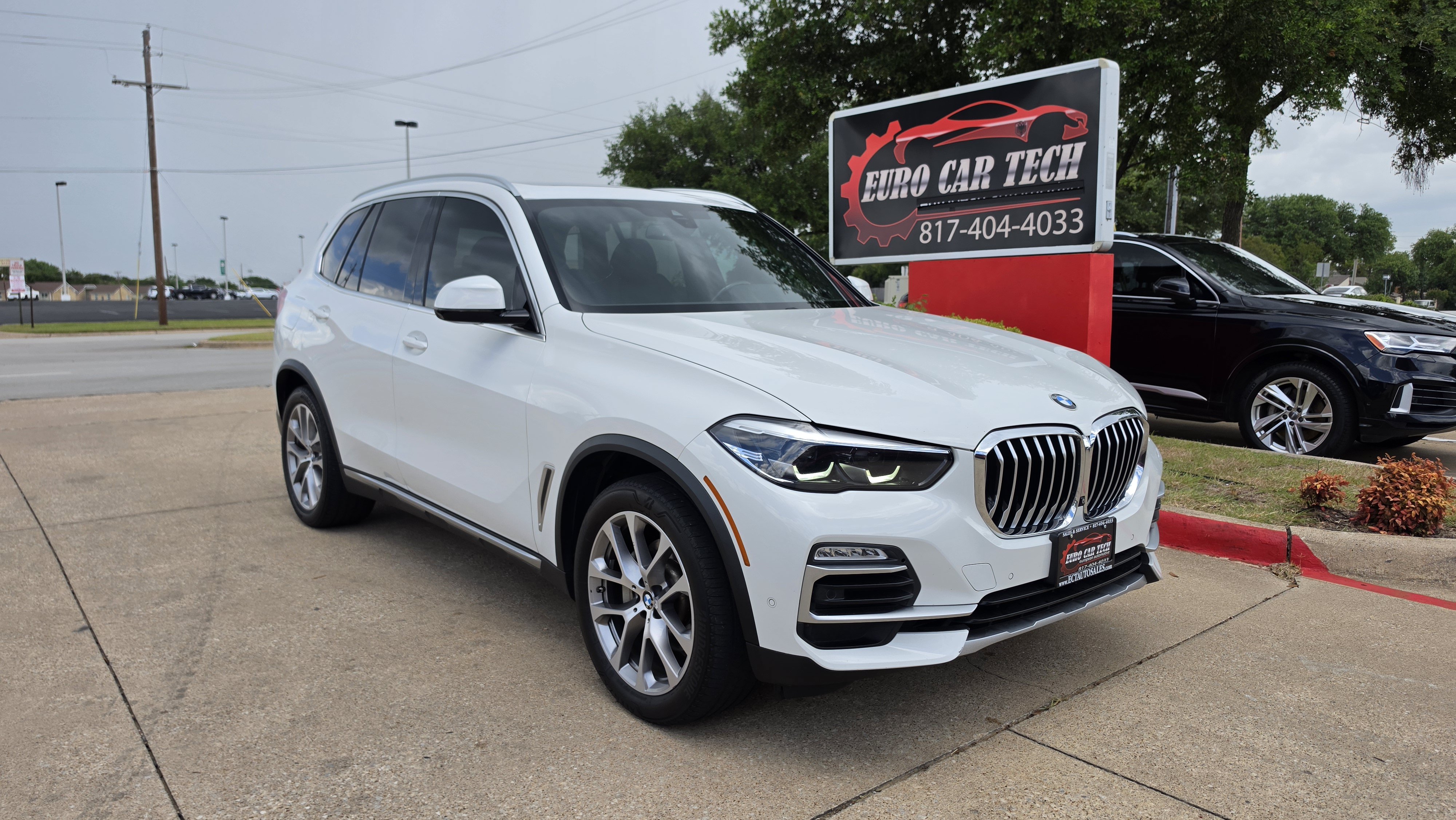 Used 2019 BMW X5 xDrive40i w/ Premium Package 2 AWD/4WD image 6