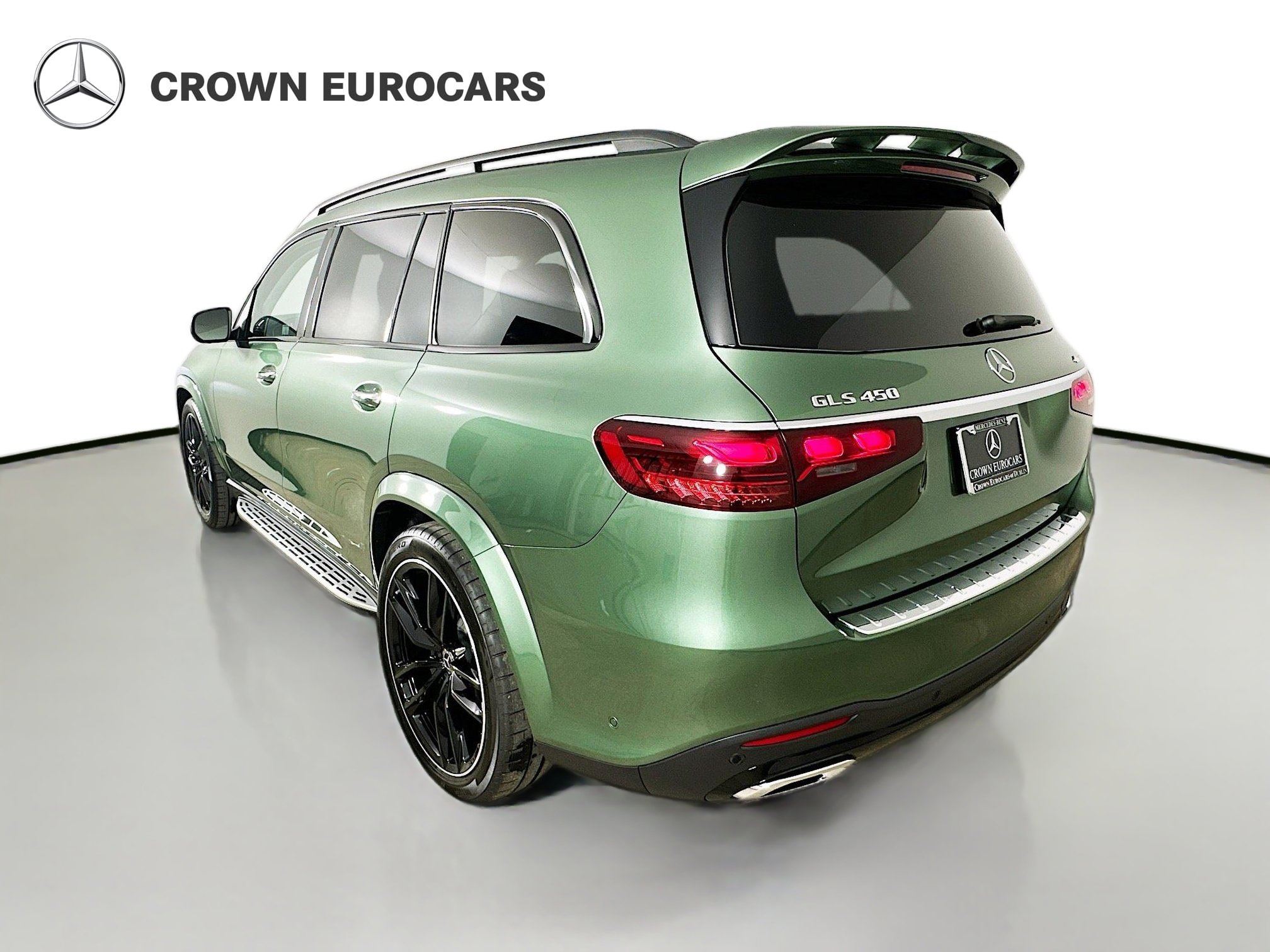 Used 2026 Mercedes-Benz GLS 450 4MATIC image 5