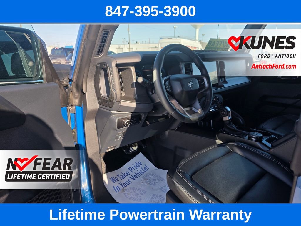 Used 2025 Ford Bronco Badlands image 19