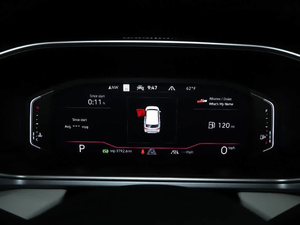Certified 2025 Volkswagen Taos SEL image 25
