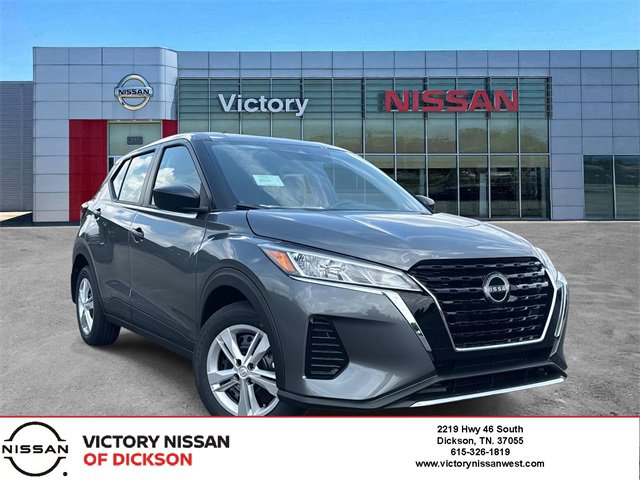 New 2025 Nissan Kicks Play S image 1