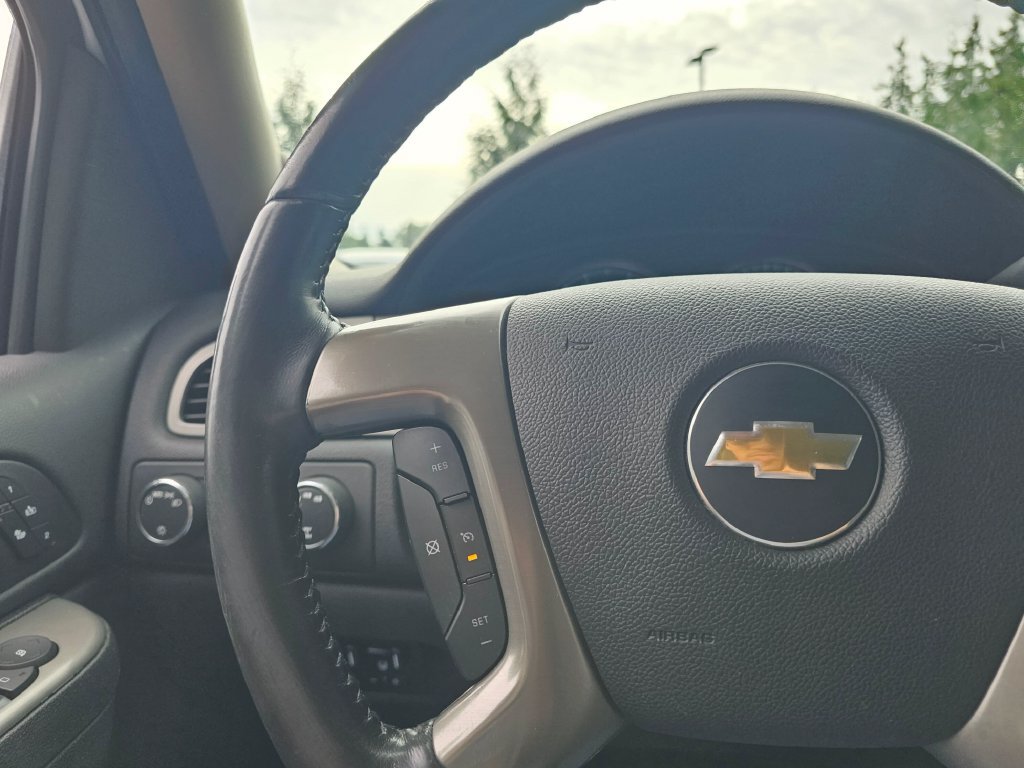 Used 2014 Chevrolet Silverado 3500 LTZ w/ LTZ Plus Package AWD/4WD image 31
