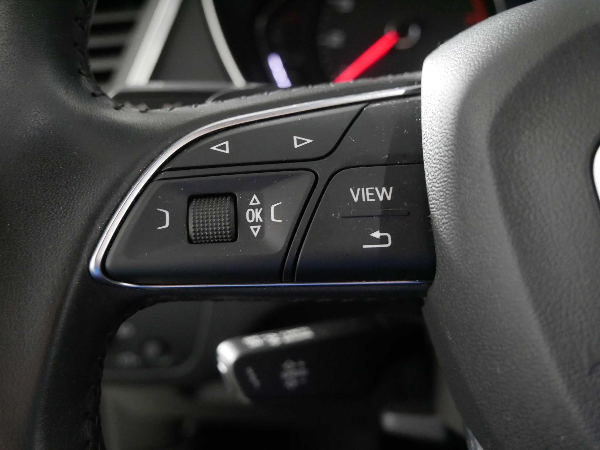 Used 2020 Audi Q5 2.0T Premium w/ Convenience Package image 27