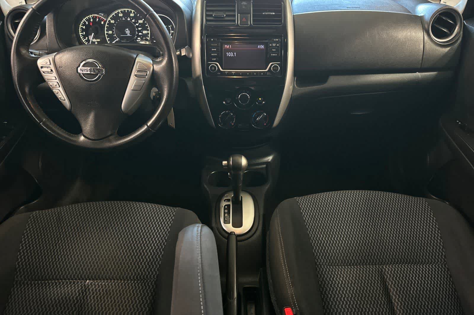 Used 2016 Nissan Versa Note SV FWD image 4