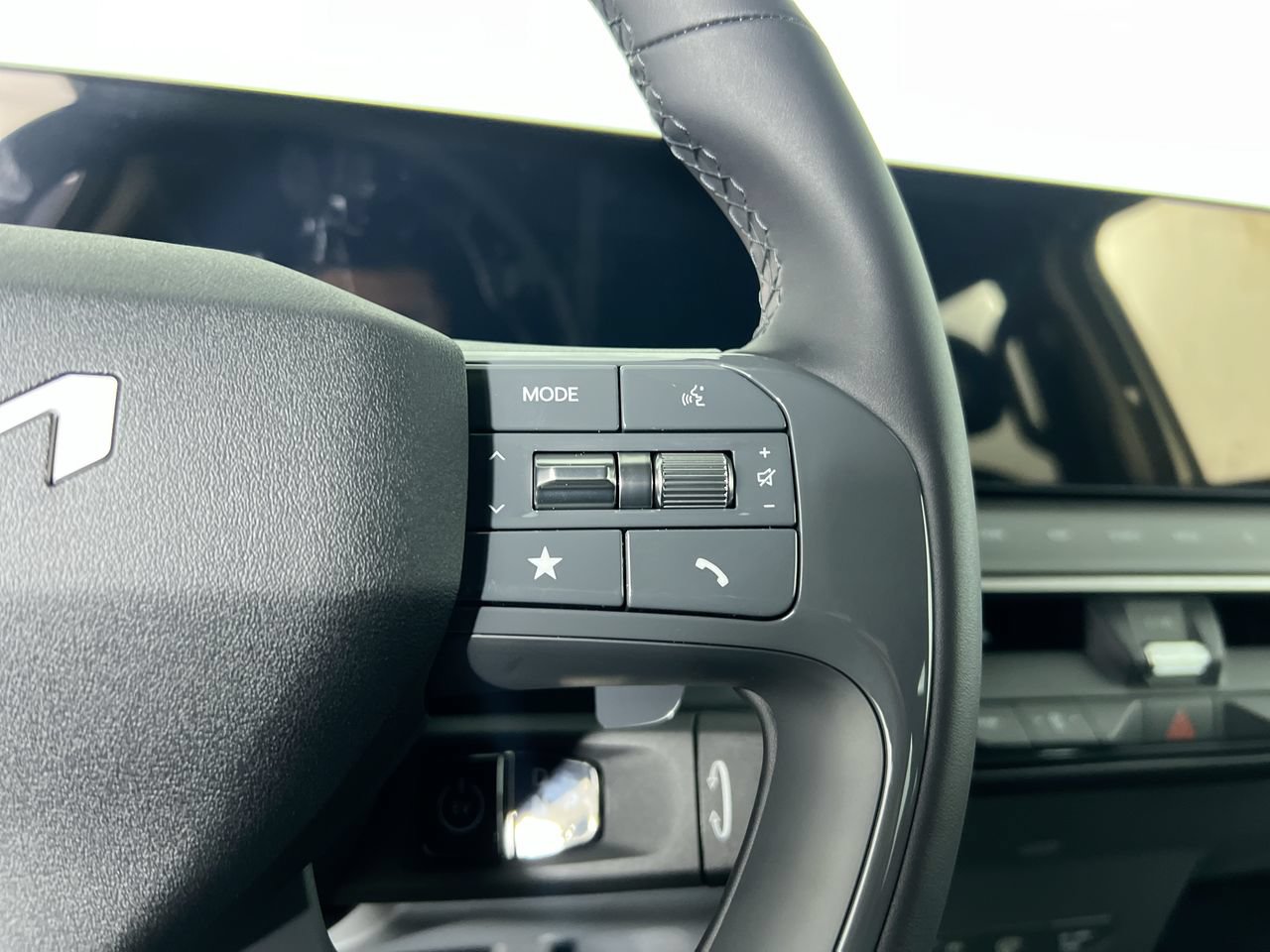 New 2026 Kia EV9 Light RWD image 19
