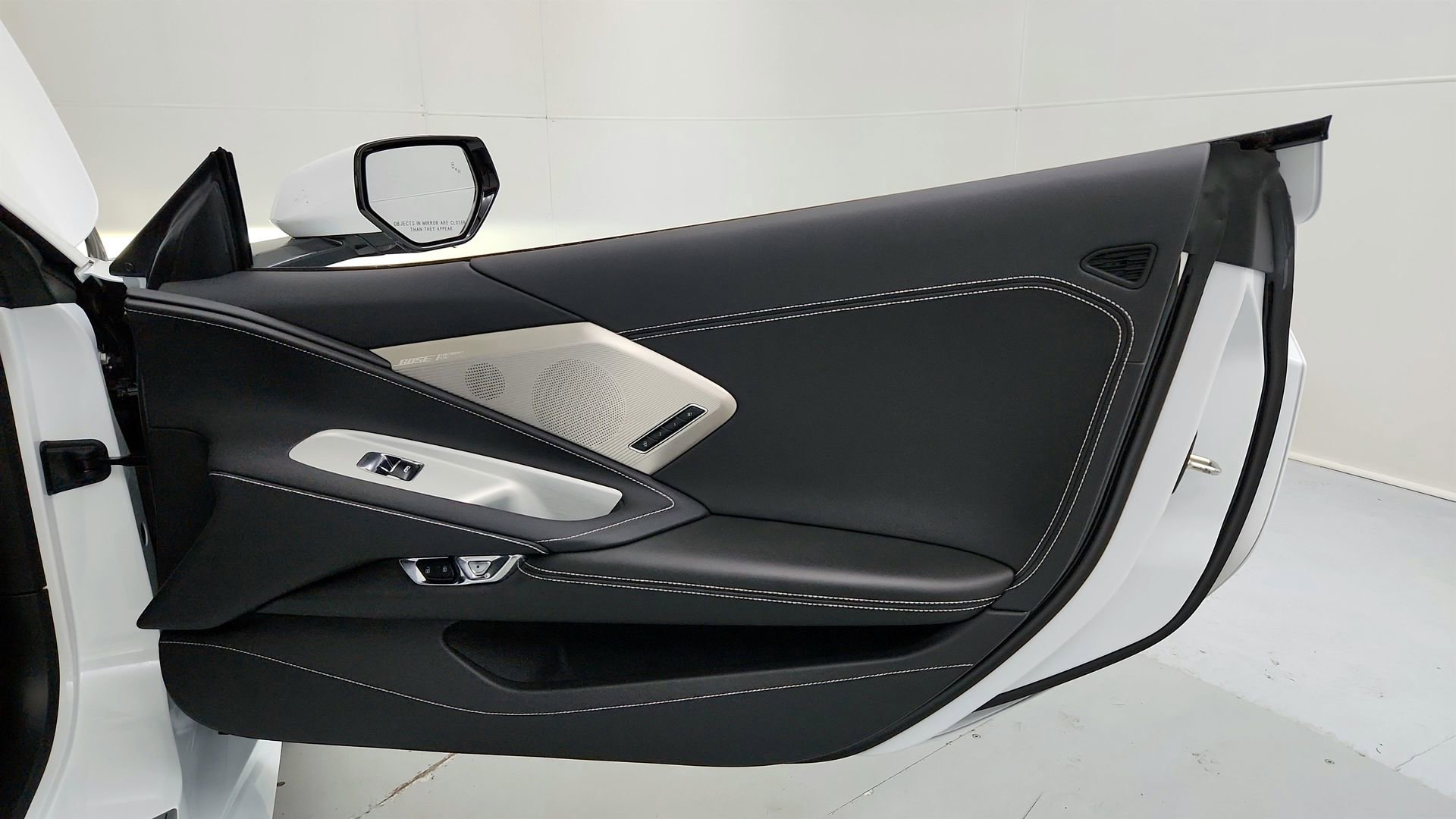 Certified 2025 Chevrolet Corvette Stingray Preferred Cpe w/ Z51 Performance Package image 19