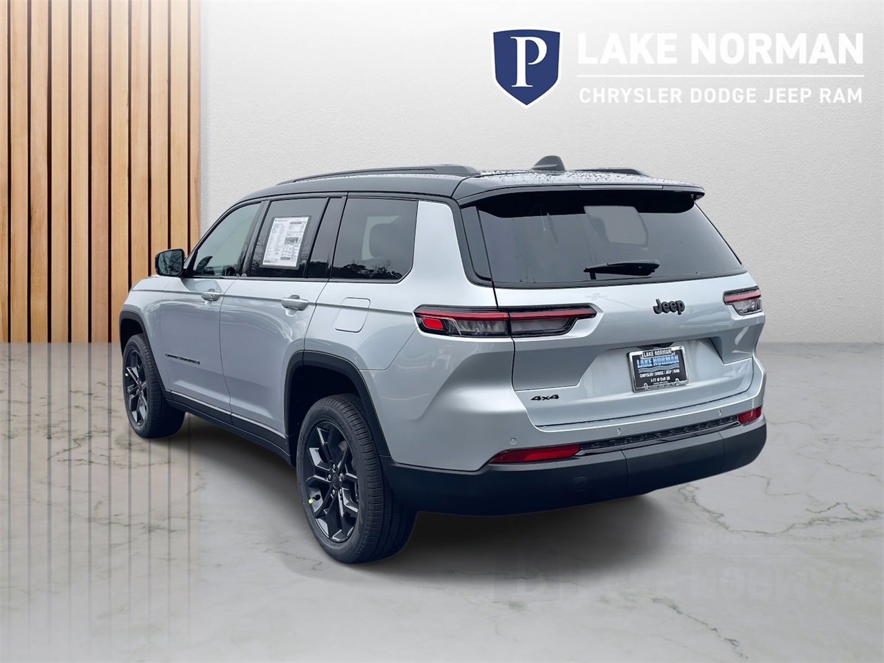 New 2025 Jeep Grand Cherokee L Limited image 7