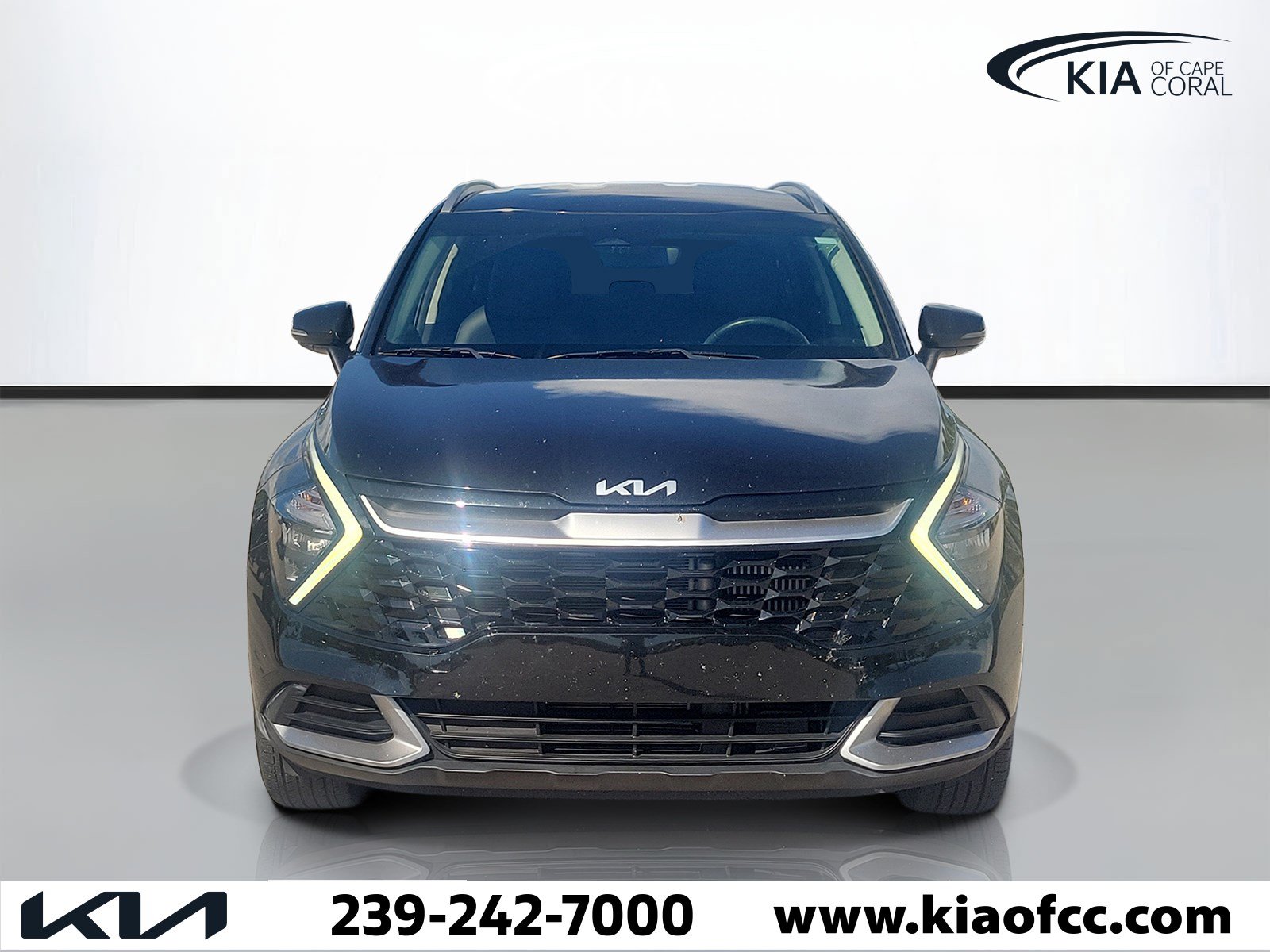 Certified 2023 Kia Sportage EX AWD/4WD image 2