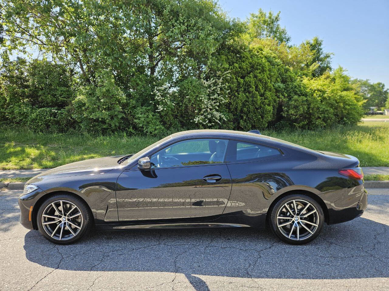 Used 2021 BMW 430i xDrive Coupe w/ Premium Package AWD/4WD image 2